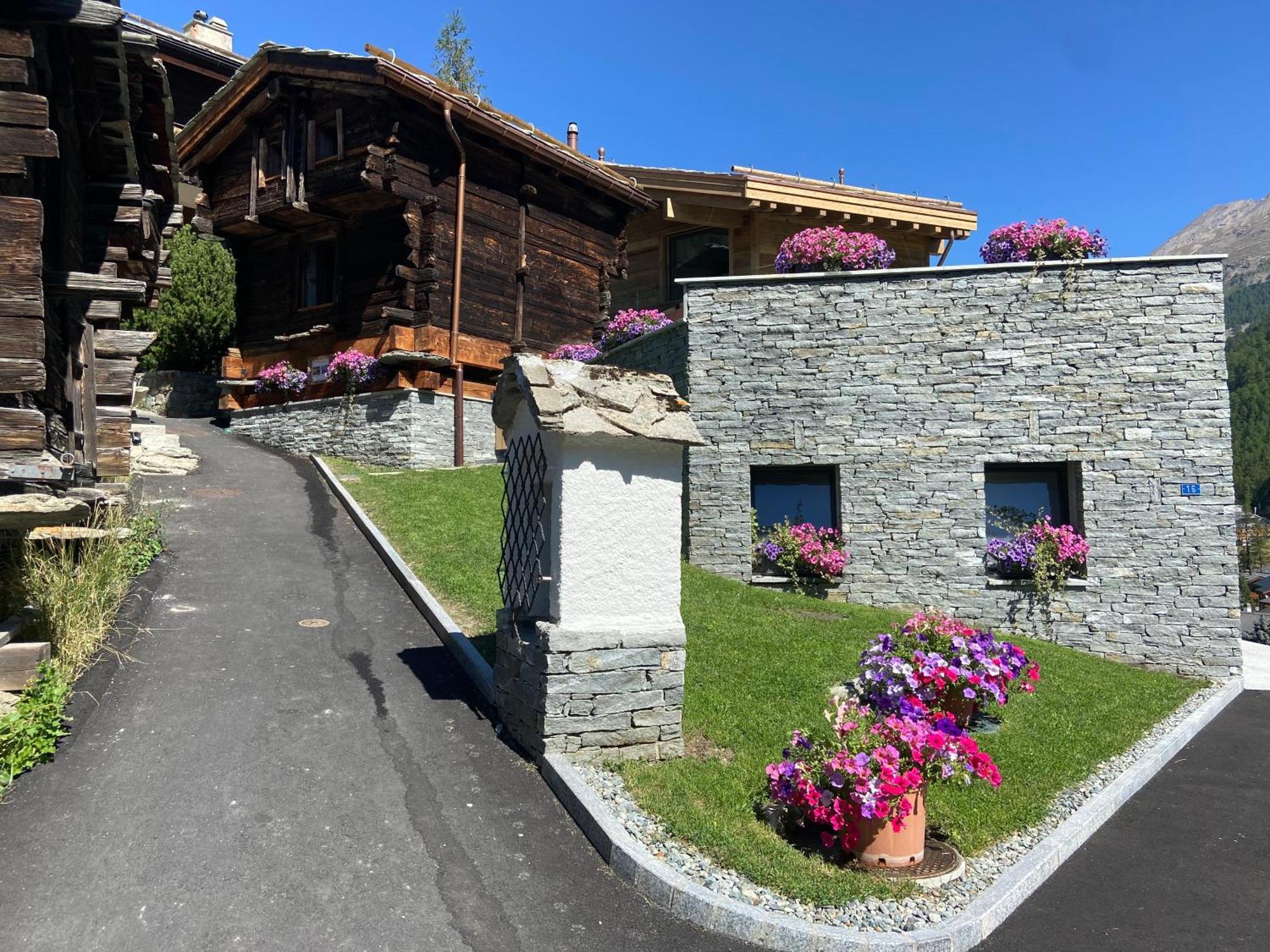 Chalet Coral Und Zermatter Stadel Exterior foto