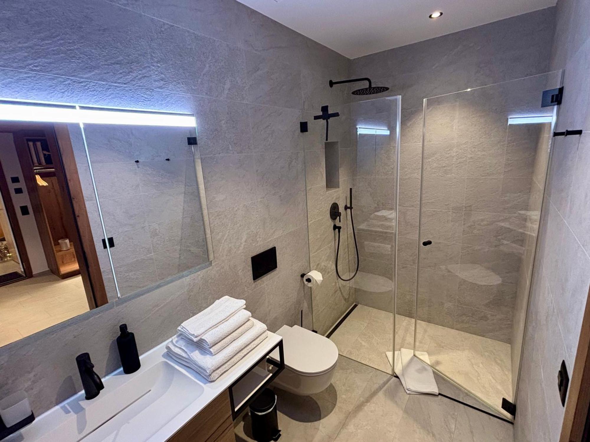 Chalet Coral Und Zermatter Stadel Quarto foto